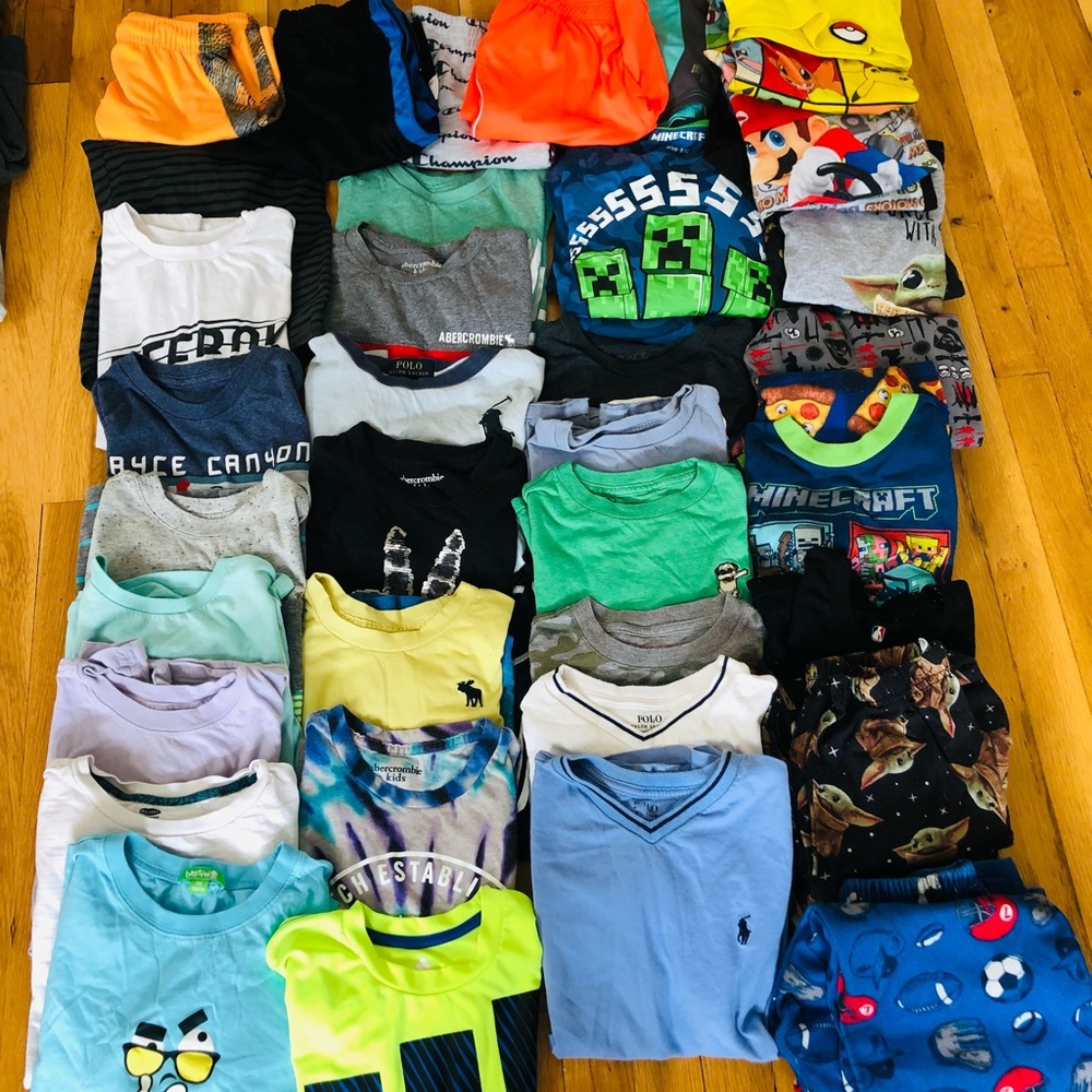 👍👍👍Bundle of 41 pieces of Boy Clothes👍👍👍